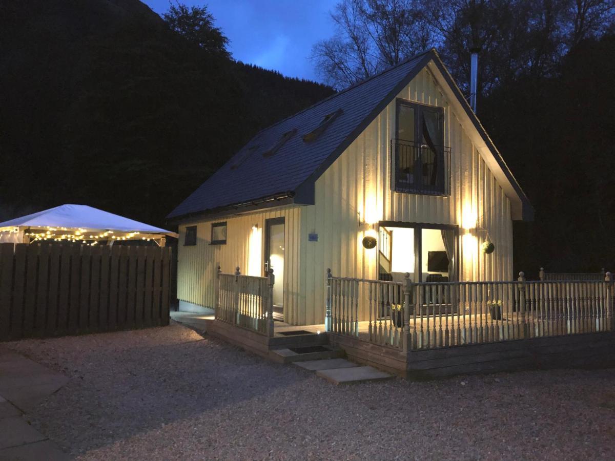 Bluebell Cottage With Hot Tub บัลลาคูลิช ภายนอก รูปภาพ