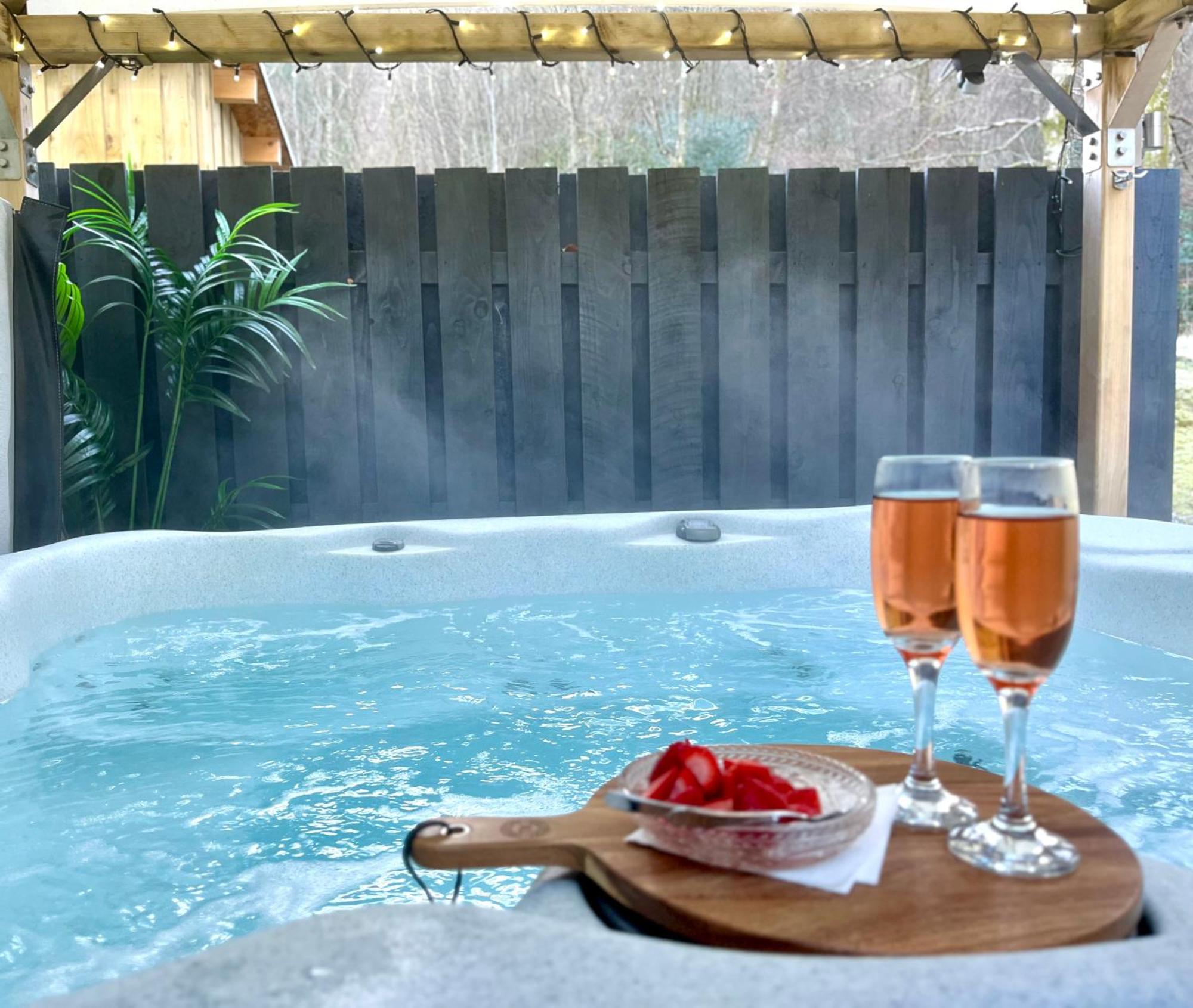 Bluebell Cottage With Hot Tub บัลลาคูลิช ภายนอก รูปภาพ