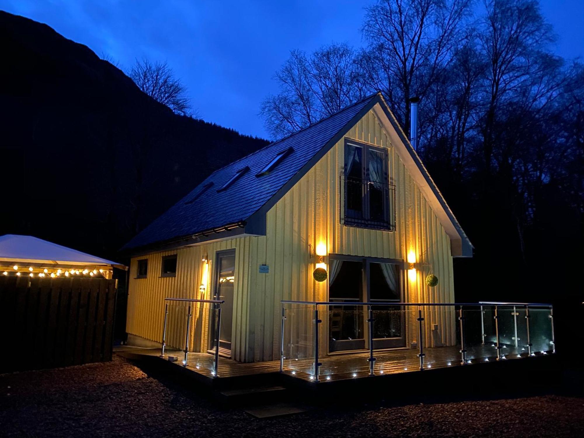 Bluebell Cottage With Hot Tub บัลลาคูลิช ภายนอก รูปภาพ